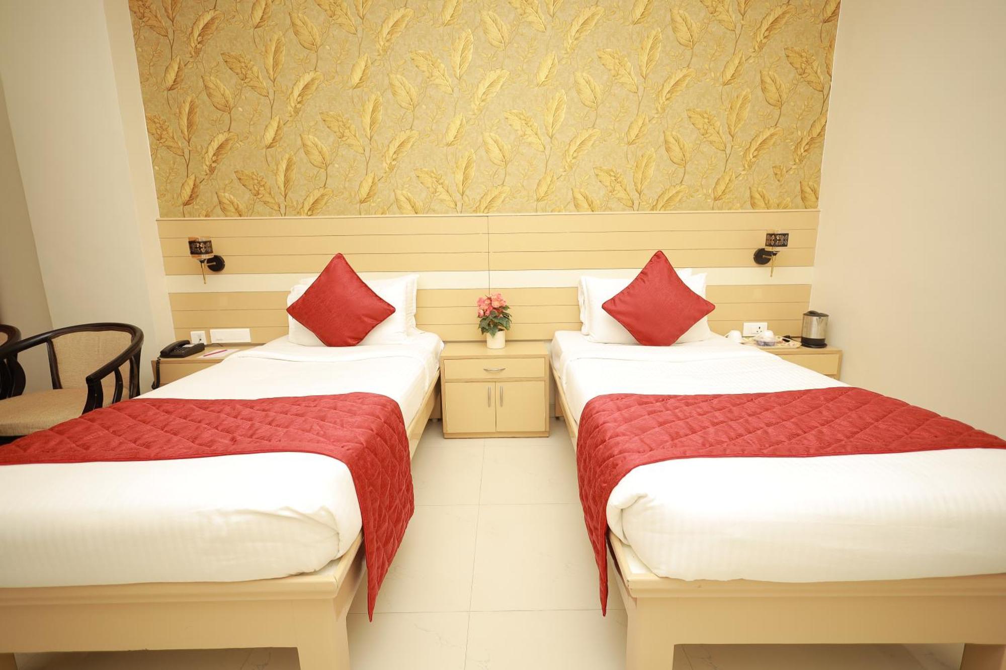 Hotel Dsf Grand Plaza Thoothukudi Exterior foto